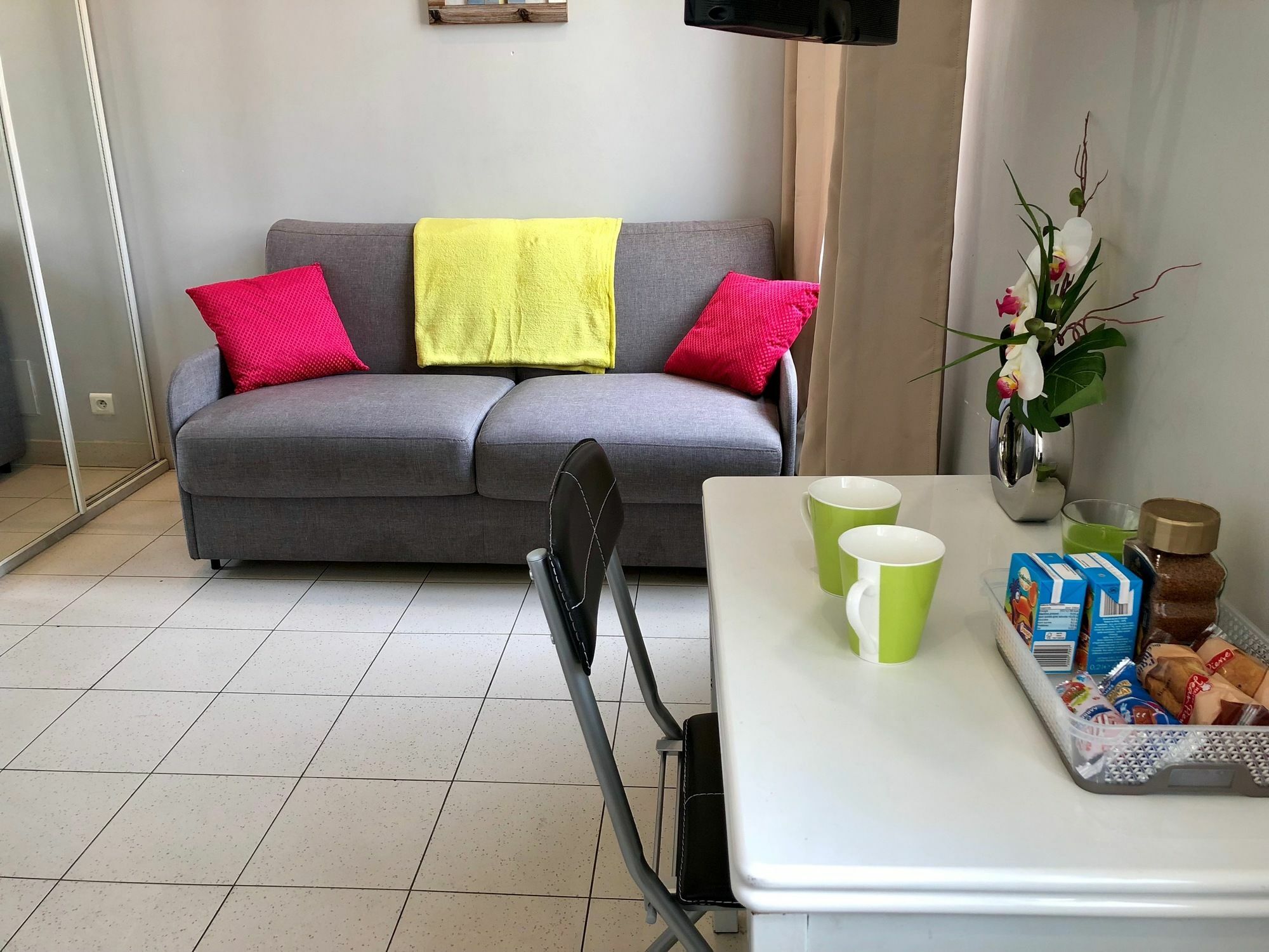 Studios Cenac Riviera Nice Bagian luar foto