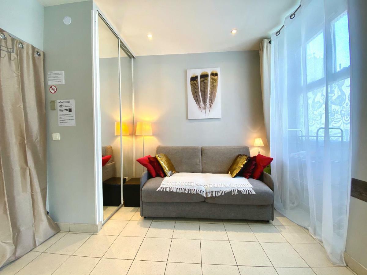Studios Cenac Riviera Nice Bagian luar foto